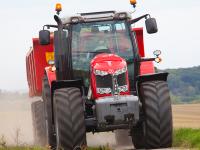 MF 7600 stra�e frontal.jpg 