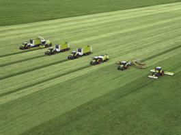Rund ein Drittel seines Neumaschinengesch�fts macht Claas mit M�hdreschern.&copy; claas