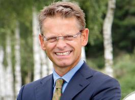 Wenn Hans-Peter Fricke �ber seine Mercedes-Oldtimer spricht, dann ger�t er regelrecht ins Schw�rmen � ein Technik-Begeisterter durch und durch.
&copy; Agrartechnik