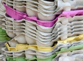 Im Vorfeld des anstehenden Feiertags sorgte der Handel mit verst�rkten Eierbestellungen f�r Belebung. &copy; daylight/aboutpixel.de
