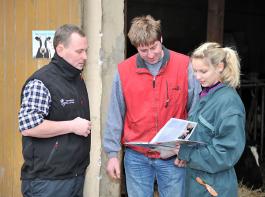 Landwirte und Veterin�re w�nschen sich weitere Fortbildungsprojekte.&copy; Werkbild