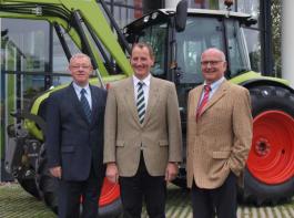 Das neue Gesch�ftsf�hrungsteam der CLAAS Vertriebsgesellschaft Deutschland: (von links) Uwe L�tkesch�mer, J�rg Sudhoff und Henning Christian Paulsen. &copy; CLAAS