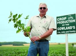 Stolzer Farmer und Familienunternehmer: Jim Gowland aus Holyrood in Ontario, Kanada, ist Sojaproduzent aus Leidenschaft. 