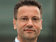 hauk66.jpg Peter Hauk