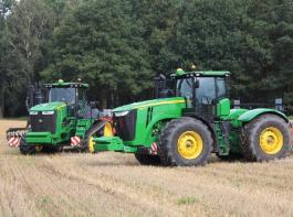 Die st�rksten John Deere-Traktoren aller Zeiten im exklusiven dlz-Fahrbericht: Der 9560R und 9560RT. &copy; Foto: Mumme