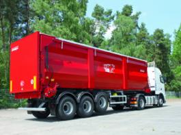 Gewichtsoptimierter Sattelauflieger mit Rollbandsystem und Aluaufbau von Krampe