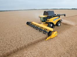 New Holland CR