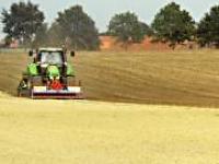  Boden, Acker, Traktor