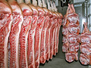 af_schweinehaelften.jpg Schwein, schlachten