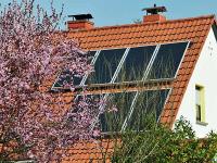 Dach-mit-Photovoltaik.jpg 