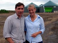 Biogas_Landwirtfamilie_web.jpg 