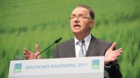 Gerd Sonnleitner verk�ndete beim Bauerntag 2011 seinen R�cktritt.