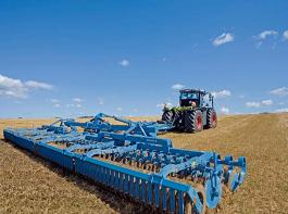 Lemken bietet ein breites Produktprogramm
von Kurzscheibeneggen und
Grubbern.&copy; Werkbild