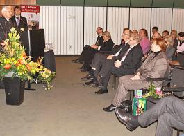 Prof. Dr. B�hme wurde im Rahmen eines Festaktes des Deutschen Landwirtschaftsverlages geehrt.&copy; Hahn