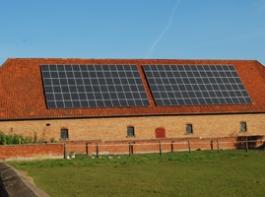 Das Aktionsprogramm des BMELV soll die Potenziale der Bioenergie vor allem f�r auf dem Land lebende Menschen st�rker erschlie�en. F�r Land- und forstwirtschaftliche Erzeuger sind Zusch�sse geplant.
Foto: Preugschat