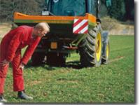  landwirt, d�nger, d�ngung, ausbringung, d�ngerstreuer