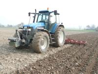 Bodenbearbeitung_Raupert_P1020914.jpg 