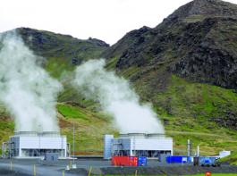 Das Hellishei�i-Geothermie-Kraftwerk produziert Strom und Warmwasser f�r Islands S�dwesten (Bild: Catrin Hahn)