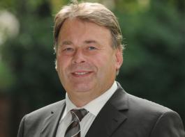 F�r Brunner ist der Trend zu regionalen Produkten eine Riesenchance f�r Bayern.&copy; StMELF
