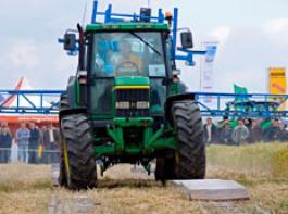 Spritze im DLG-Hindernisparcour. Durch Klicken vergr��ern.&copy; DLG