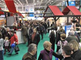 Blick in die Halle des ErlebnisBauernhofs auf der Gr�nen Woche 2010.&copy; Werkbild