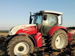 Premiere f�r neuen Erdgas-getriebenen Steyr Profi auf der Agritechnica&copy; Steyr