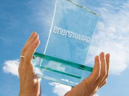 Auch in diesem Jahr k�nnen engagierte Pers�nlichkeiten aus der Erneuerbaren Energien Branche den energy award gewinnen (Foto: istock/Fotomontage)