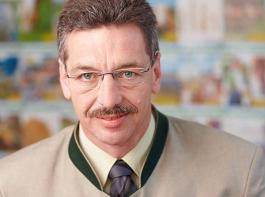 Ab Mitte 2012 wird Sepp Kellerer Chefredakteur des Bayerischen Landwirtschaftlichen Wochenblattes. 