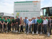 ffo-Spatenstich_Neubau_RWZ_Agrartechnik_Zentrum_Alsfeld_11_05_2012.jpg 