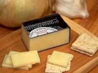 Kaese_Cheddar.jpg 