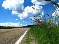 Stra�e_Wolken_Landschaft.jpg 