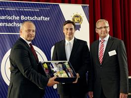 Niedersachsens Ministerpr�sident David McAllister war Ehrengast bei der Pr�mierungsveranstaltung. 