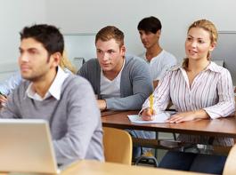Der Ukrainian Agribusiness Club startet in diesem Jahr eine Agrarschule, um Fachkr�fte f�r den ukrainischen Agrarsektor auszubilden.&copy; Robert Kneschke/fotolia.com