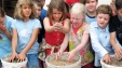 Kinder besuchen Bauernh�fe