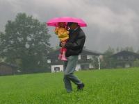 Regen_Vater_Kind.jpg 