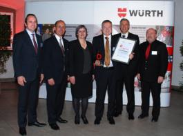 Der W�rth Nachwuchspreis 2012 geht an die ADMEDES Schuessler GmbH in Pforzheim. Gesch�ftsf�hrer Dr. Andreas Sch��ler nimmt den Preis entgegen. 
Norbert Heckmann, Sprecher der Gesch�ftsleitung der Adolf W�rth GmbH & Co. KG, Prof. Dr. Bernd Venohr, Strategieexperte, Staatsministerin Silke Krebs, Dr. Andreas Sch��ler, Dr. Walter D�ring, ehemaliger Wirtschaftsminister Baden-W�rttemberg, Eduard Altmann, Chefredakteur der Fachzeitung Produktion (v.l.n.r.).