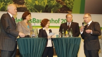 v.l.n.r.: DRV-Pr�sident Manfred N�ssel, Bundesministerin Ilse Aigner, Moderatorin Henrike Ro�bach, Bundesminister Dirk Niebel, BBV-Pr�sident Gerd Sonnleitner