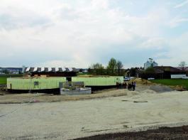 Baustelle Biogasanlage. Es lohnt sich, zu sehen, wie andere Betreiber ihre Anlage konzipiert haben und bauen. �&copy; Blumenthal