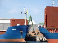 hafen_containerschiffe.jpg 