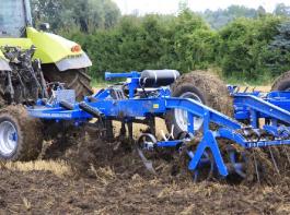 Drei Balken, zentrales Fahrwerk und dabei verdammt wendig: Der Trio T von K�ckerling im dlz-Dauertest. &copy; Foto: Mumme