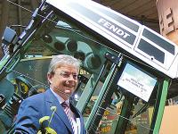 080_Fendt200V.jpg 