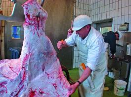 Das hiesige Angebot von Rindfleisch ist gesunken. Gleich-zeitig ist die globale Nachfrage gestiegen. &copy; Foto: agrarfoto