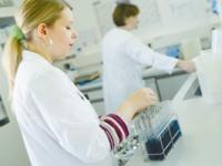 34_Vordruck_Laborantin_Bild_1.jpg 