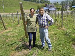 Kiichiro und Masami Oichi, Eigentmer des Weinguts Occi Gabi, glauben an das Potenzial der Region, zum „Napa Valley” Japans zu werden.