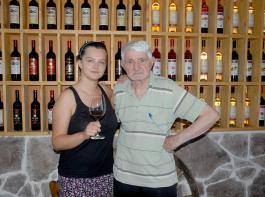 Tamara und Milotin Mansanovic vom gleichnamigen Weingut in Virpazar.